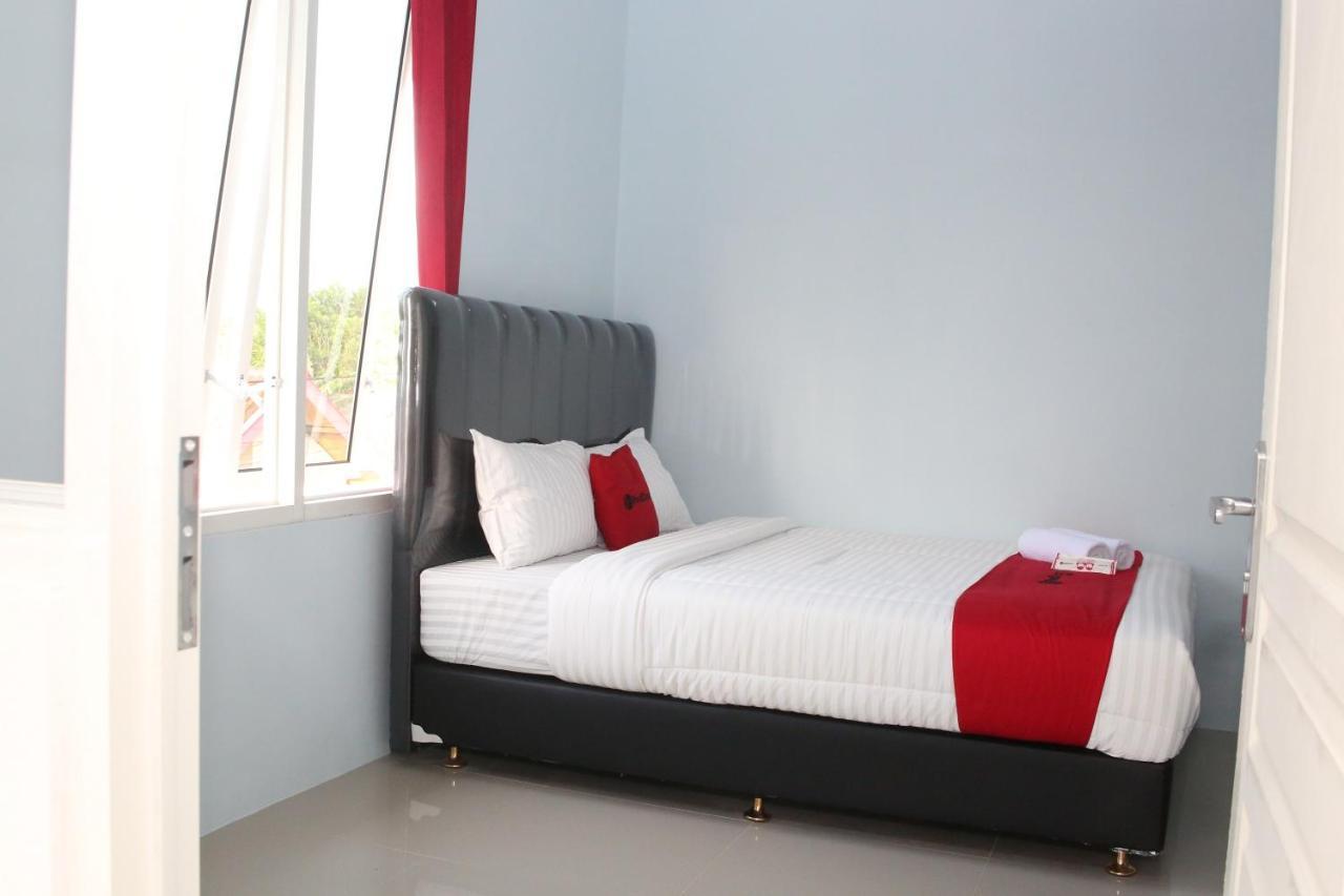Reddoorz Syariah Near Suncity Mall Madiun Exteriér fotografie