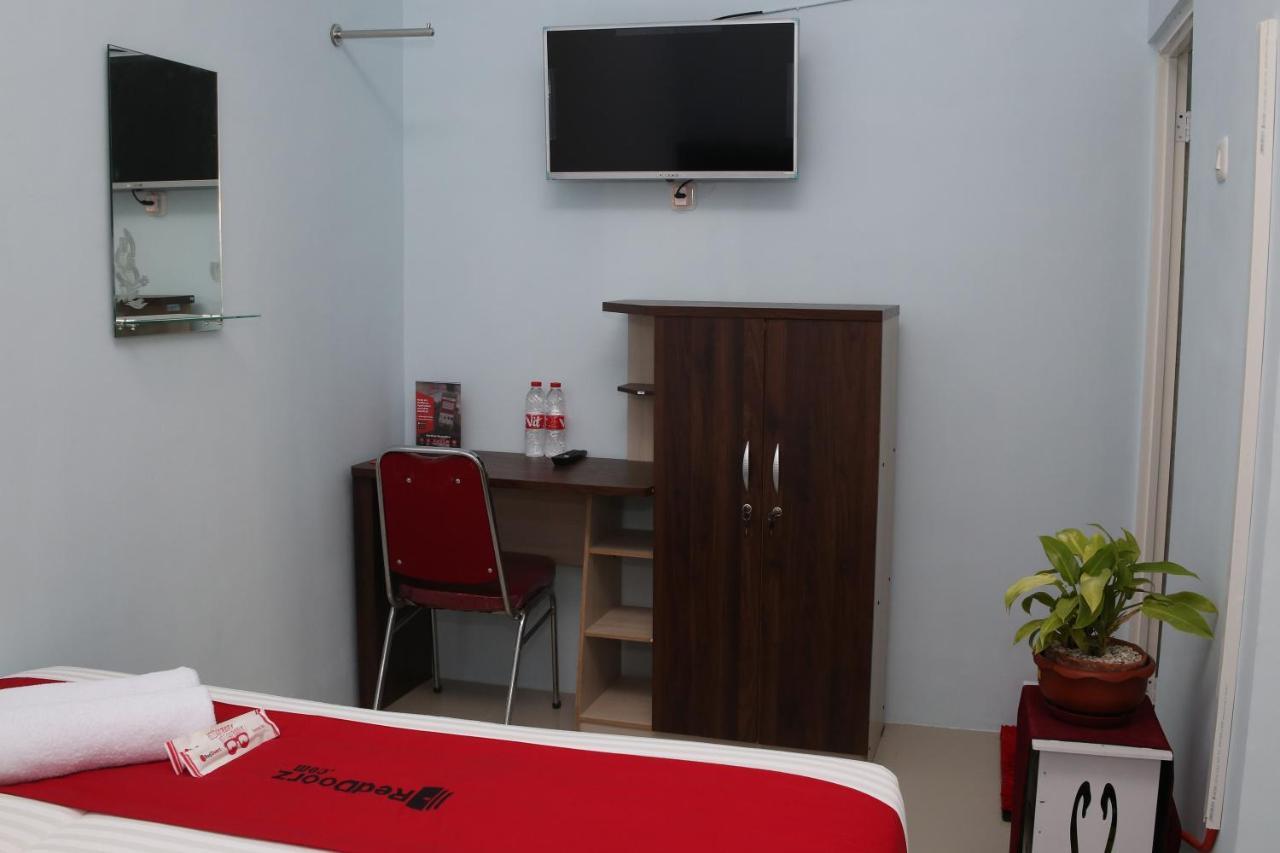 Reddoorz Syariah Near Suncity Mall Madiun Exteriér fotografie